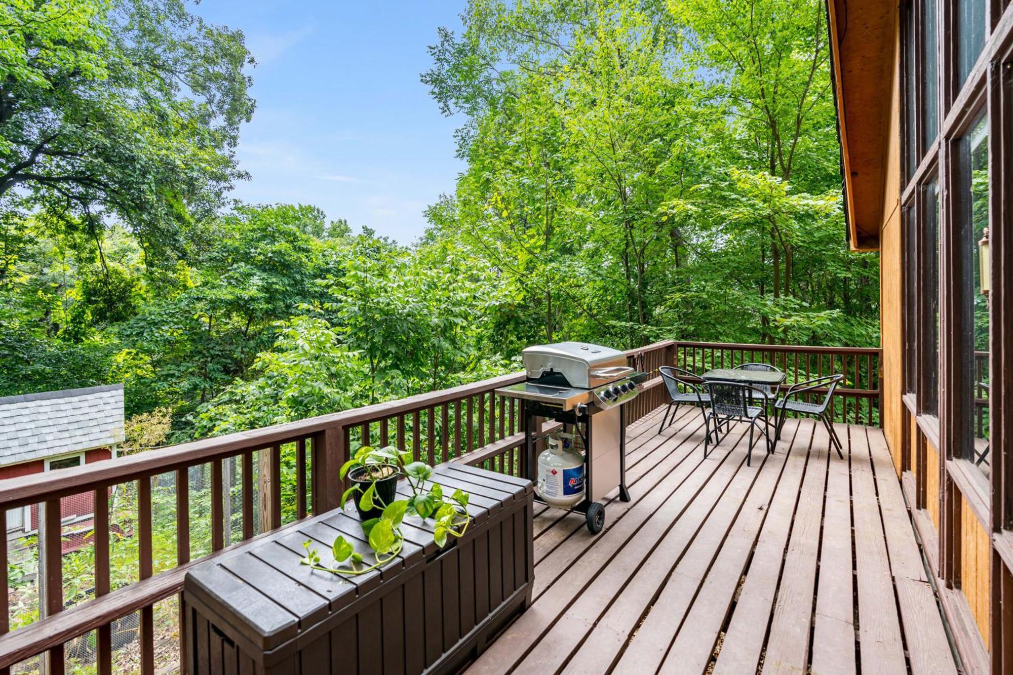 Quaint Loft Cabin W Hot Tub, Firepit, Deck & Grill Hedgesville Kültér fotó